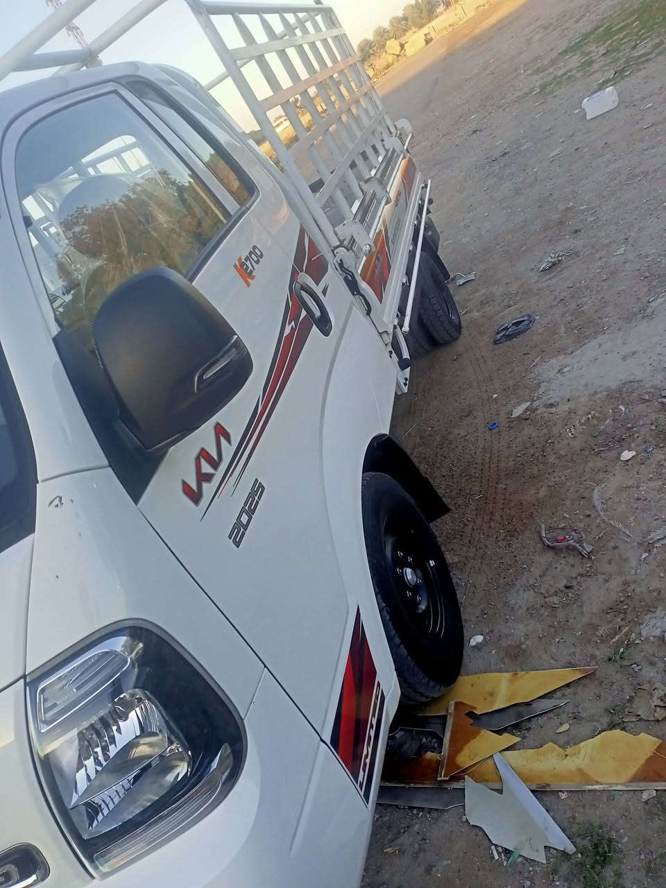 سلام عليكم
بنكو مديل 25

ماشيه 51

فول ستتم  لدات  نهاري

سبيدارت

محجر  مغلفه لبدي

تاير كير مكينه تبريد شركه 

رقم بغدادالاماني

 بسمي سنويه 

تحويل مباشر

السعر 

***********

بكاني بغداد الحسينيه قريب المرور
