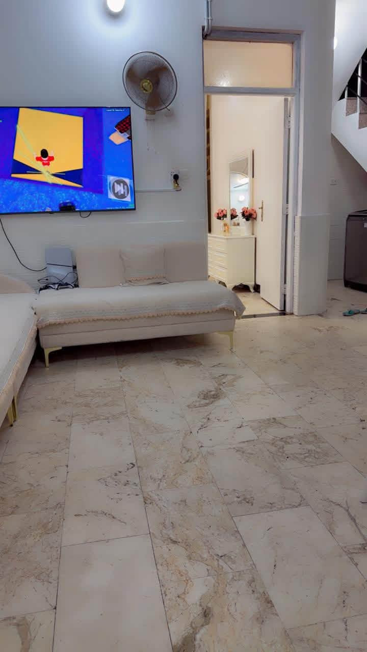 � دار للبيع في حي الزهراء

📐 المساحة: 96 متر
📏 الواجهة: 6 متر
📏 النزال: 16 متر
🏢 البناء: طابقين
🛣️ الشارع: 20 متر

📍 الموقع: مميز جداً في حي الزهراء، ومناسب للسكن.

✨ فرصة ممتازة لمن يبحث عن موقع مميز 

📞 للاستفسار والمعاينة:
مكتب جوهرة النجف للعقار
***********

