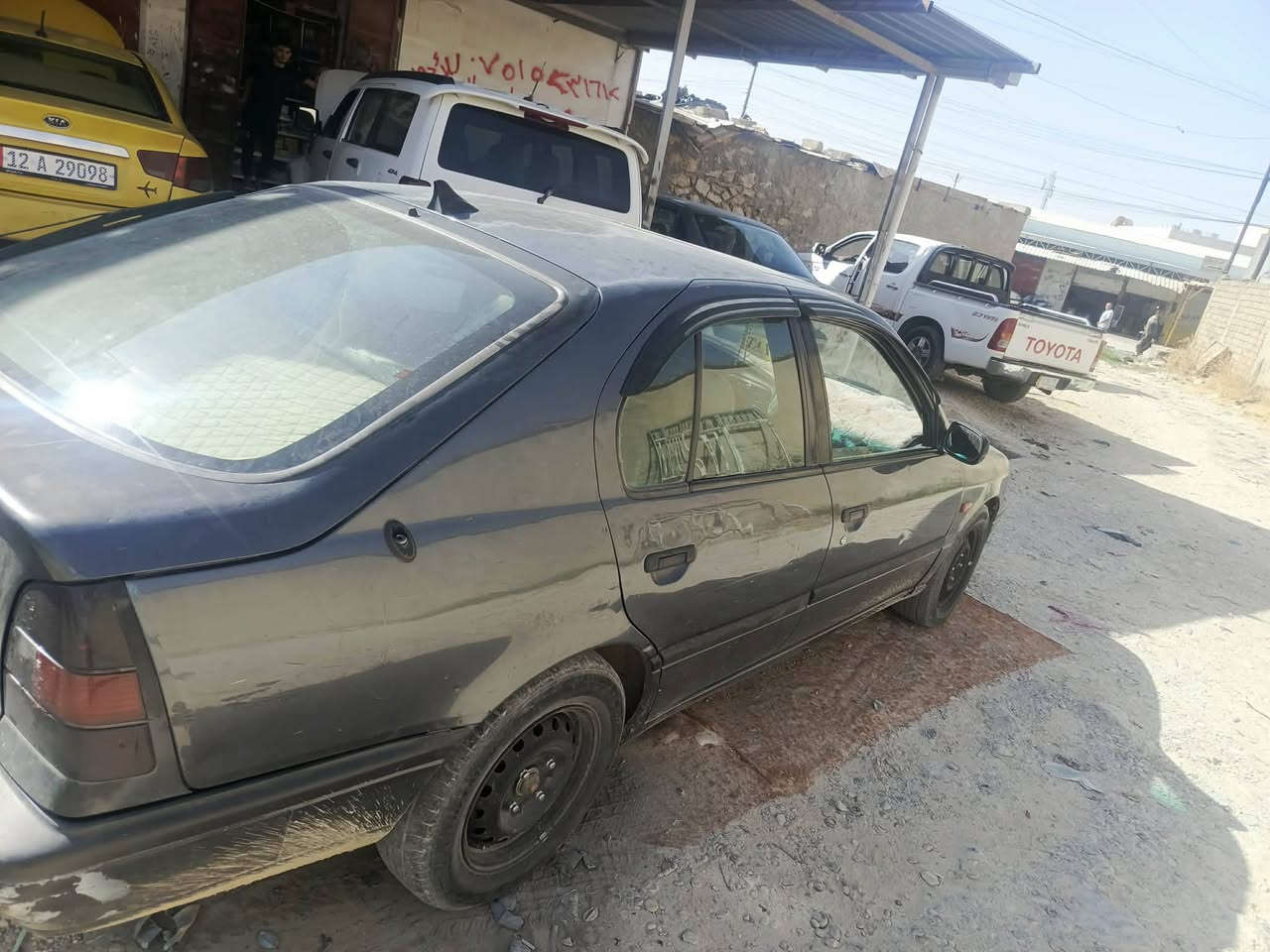 نيسان للبيع موديل 1995 كير توماتيك الرقم ***********
