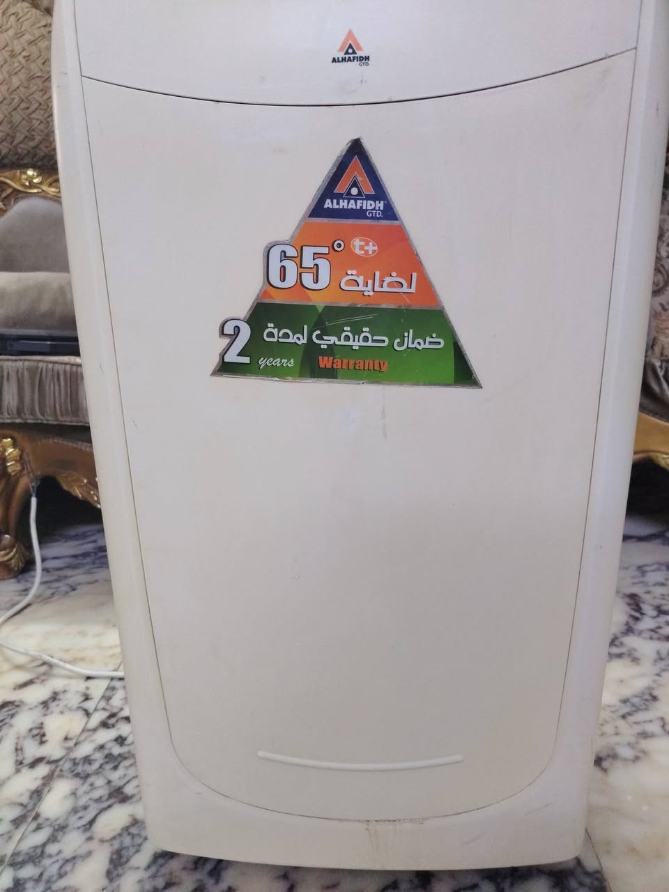سبالت متنقله 1 واحد طن للبيع النظافه 90 ٪ السعر 200 الف قفل للاستفسار *********** يوسف الأول الحافظ الأصلي والثاني هايسنس
