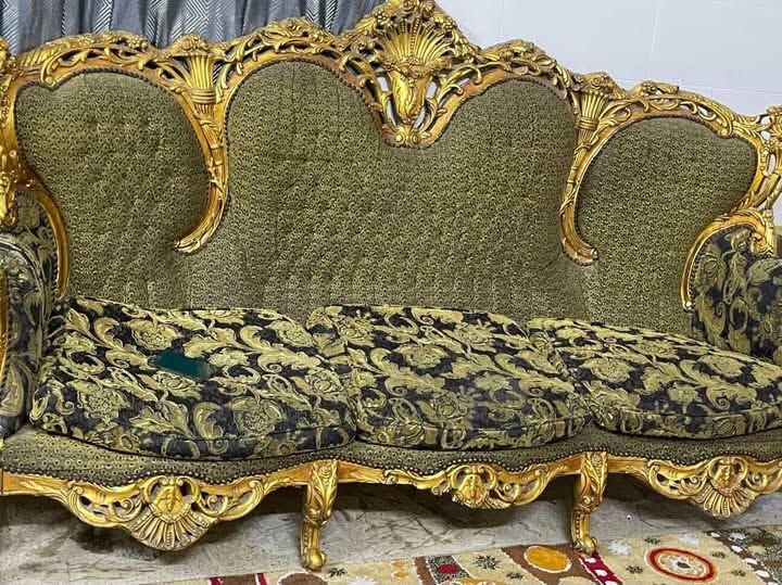 السلام عليكم
تخم الزان المصري 

10 مقاعد 

4 كراسي 

وقنفتين 

المكان بغداد حي الزهراء شارع سبعين الكماليه سابقآ

السعر 400 وبي مجال لہ طيبين 

للاستفسار الاتصال على الرقم 

***********
