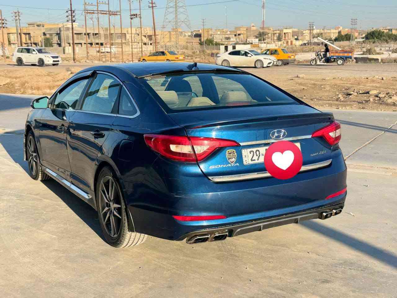 سوناتا 2017  سبورت وارد امريكي 3 قطع
مكينة 2000 تيربو
سيترن حرف D  
غرفة نضيف 
سيارة جاهزه مكينه وكير وتبريد ثلج 🧊 
3 انظمه قيادة 
عادي وسبورت وايكو 
اشاير بالمري سيارة فول ماعده الفتحه 
تدفئه بالكشنات 
كشنات كهربائي 
منضومة زنون 
تحكم ستيرن 
كار بلي 
شاشة وكامرة خلفية دواره 

السعر 115

للاستفسار الاتصال
***********
