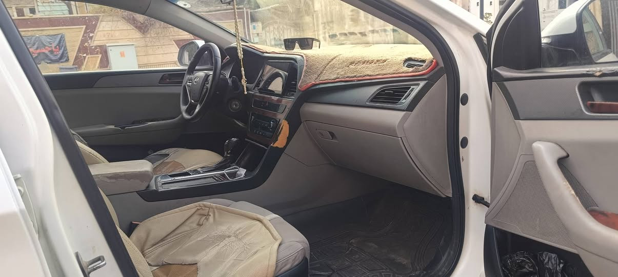 سوناتا خليجي 2015
السيارة بيها ضربه امبدل بنيد تفصيخ نفس اللون والجاملغ  الأيسر بي صبغ واكو فوك الداير الأيسر الخلفي  بي بارد قليل كلش وصورة الحادث موجوده عندي  محرك والكير كفالة السيارة ماشيه 247 الي يحب يجي يشوف السيارة ويدلل 
العنوان البصرة دور الضباط خلف مستشفى الفيحاء
الي يحب يتصل او واتساب وان شالله ماقصر ويا 
السعر 125 وبيها مجال 
***********
