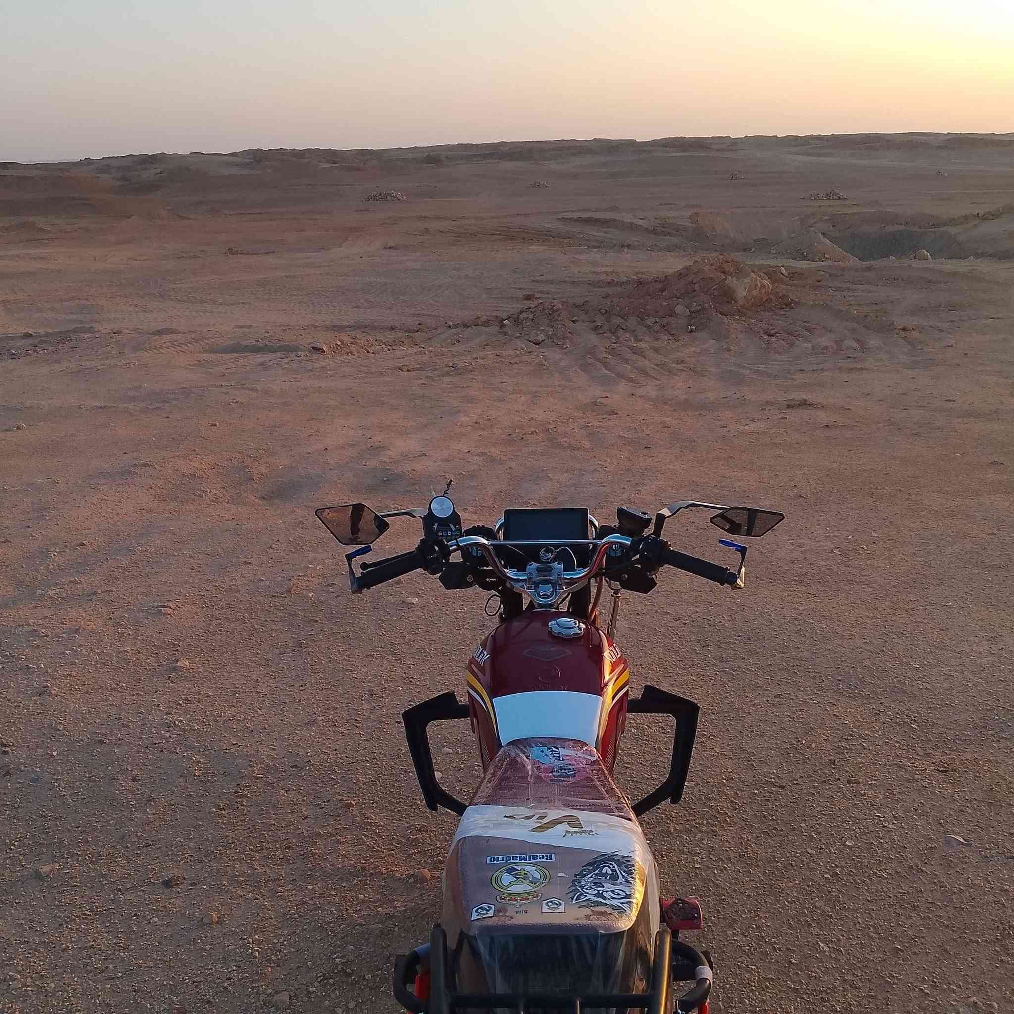 زنجيل • ٢٠٠ • موديل ٢٥
