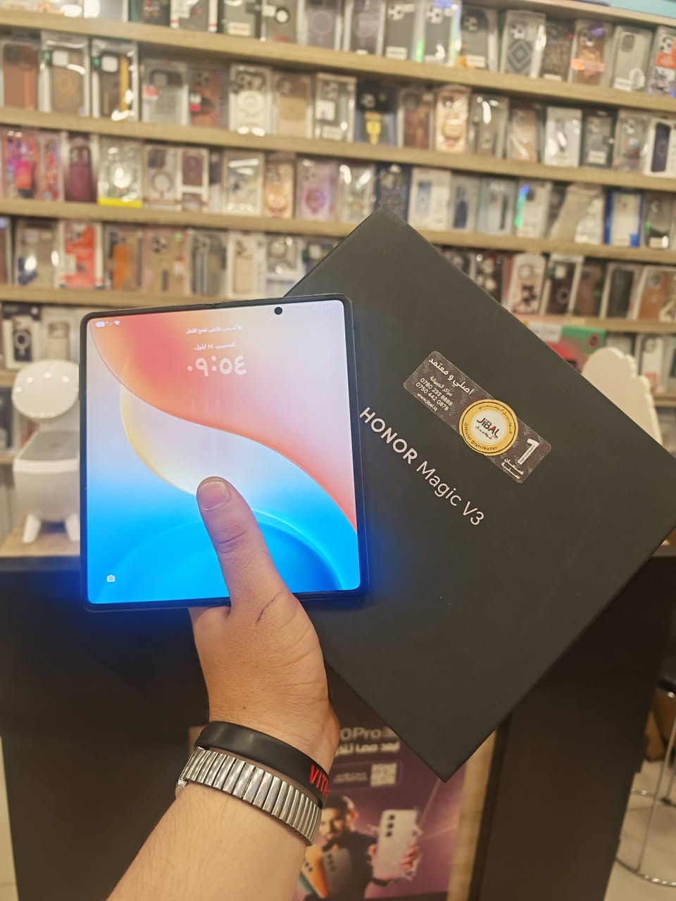 Honor Magic V3 الملكي 🔥
📱 الجهاز: هونر ماجيك في 3 - Honor Magic V3 مع الكارتونة وكل الملحقات الأصلية.

✨ الحالة:  / بحالة الجديد تماماً، تصميم نحيف جداً وأداء خارق.

📍 العنوان: بغداد - الشعب - شارع الصحة.

📞 للاتصال والاستفسار (متوفر واتساب أو اتصال):

***********

***********

***********
