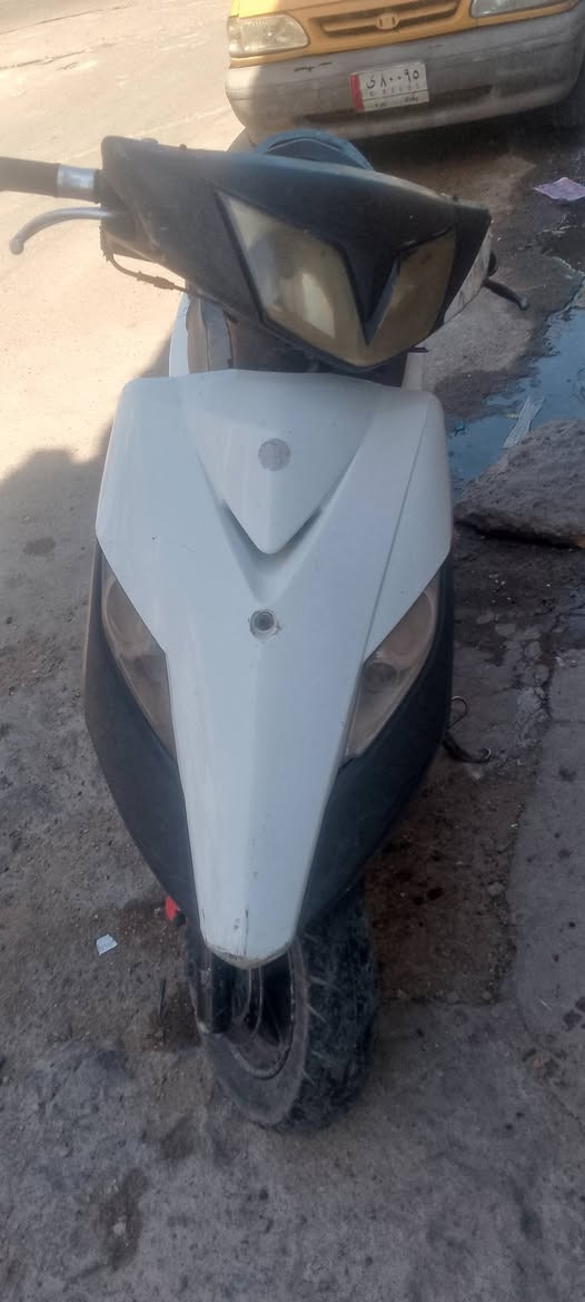 مدراجه ماكو ثعلب للبيع 140 كهربائيات كلها شغاله سعر 350 العنوان الاسكان بغداد *********** وهذا رقم الواتساب
