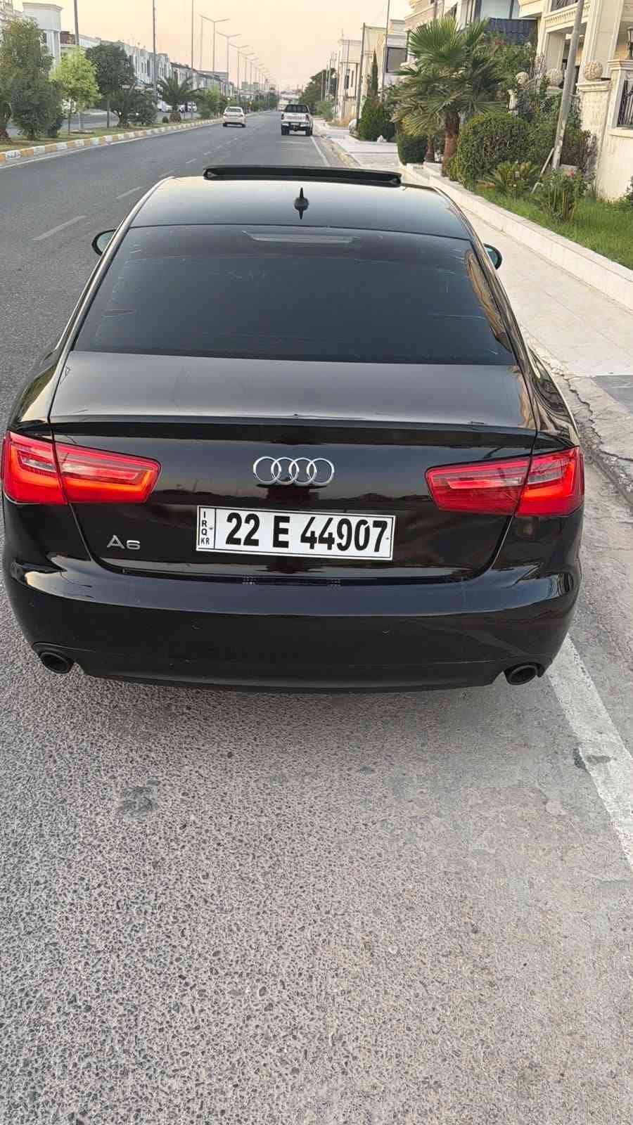 Audi A6 2015 (( خليجي ))
للبيع مراوس اودي A6 فول 

السياره جاهزة بدون نواقص نهائيآ
  
اودي A6 

موديل 2015

 اللون اسود

ماشي 133 الف مايل
 مواصفات خليجية السيارة 
استلام شركة سردار في اربيل 
ضمان دولي السيارة         
                 

محرك 6 سلندر تنفس طبيعي  كير ٨ سرع 🚀 بشرط وضع شركة

                                المواصفات ١/١
1-ابواب وجنطه شفط             

٢- بصمة

٣- سايد بريك كهرباء 

٤- اوتو stop في الازدحامات 

٥- خمس بصمة

٦- بردة خلفية

٧- بردة جانبية

٨- كشنات جلد لاونين قرميطي

٩- كشنات كهرباء

١٠- كشنات خزن ميموري

١١- سيدي  جنجر ٦ اقراص (CD box)
‏DVD

١٢- سستم صوت كامل مضخم 10

١٣- شاشة متحرك

١٤- بلوتوث

١٥- اوتو هولد

١٦- ٤ حساسات امامية

١٧- ٤ حساسات خلفية

١٨- ٤ وضعيات قيادة

١٩- گیر  اوتوماتيك 

٢٠- گیر عادي 

٢١- گیر سپورت

٢٢- گیر  ستیرن (شفتات ستيرن)

٢٣- عداد سرعة 300 ✈️

 ٢٤- نظام ABS و مانع انزلاق 

٢٥- قفل  سرعة 

٢٦- تحكم ستيرن جهتين 
 
٢٧- بك   لايت ليد

٢٨- لايتات  امامي  ليد

٢٩- كشافات زينون

 ٣٠- لايتات  نظام دوارة

٣١- زراك لايت جهتين 

٣٢- مري قلاب 

٣٣- اشاير بالمري 

٣٤- تبريد مركزي ٣ قطع مناخ منفصل تحكم كامل من قبل السائق او راكب الامامي و الخلفي 

٣٥- ثلاجة
 
 ****************
گیر و محرك بالشرط

حدادية جديد بالشرط

تبريد ثلج بالشرط
******************

السيارة بيها فقط صبغ حزام بدون حادث 
معجون السيارة كفاااااااله عامه 

*******************
مکان سيارة اربيل 📍
رقم اربيل دولي سنويه هز فحص جديد
) السياره باسمي تحب تحويل تحب وكاله نفس اليوم
*********** واتساب
***********☎ أربيل, العراق
