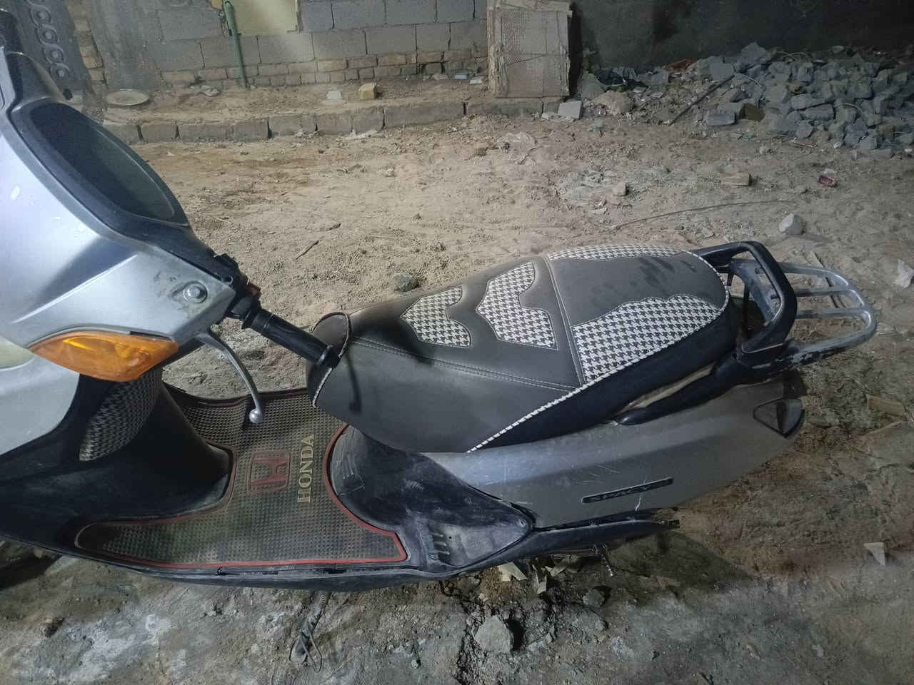 هوندا • ناصرية • مكانيط