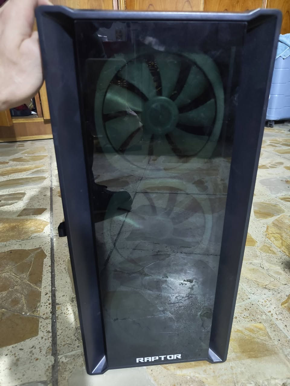 معالج i5 9600k • مذربورد Z390 • شاشة شاومي 34