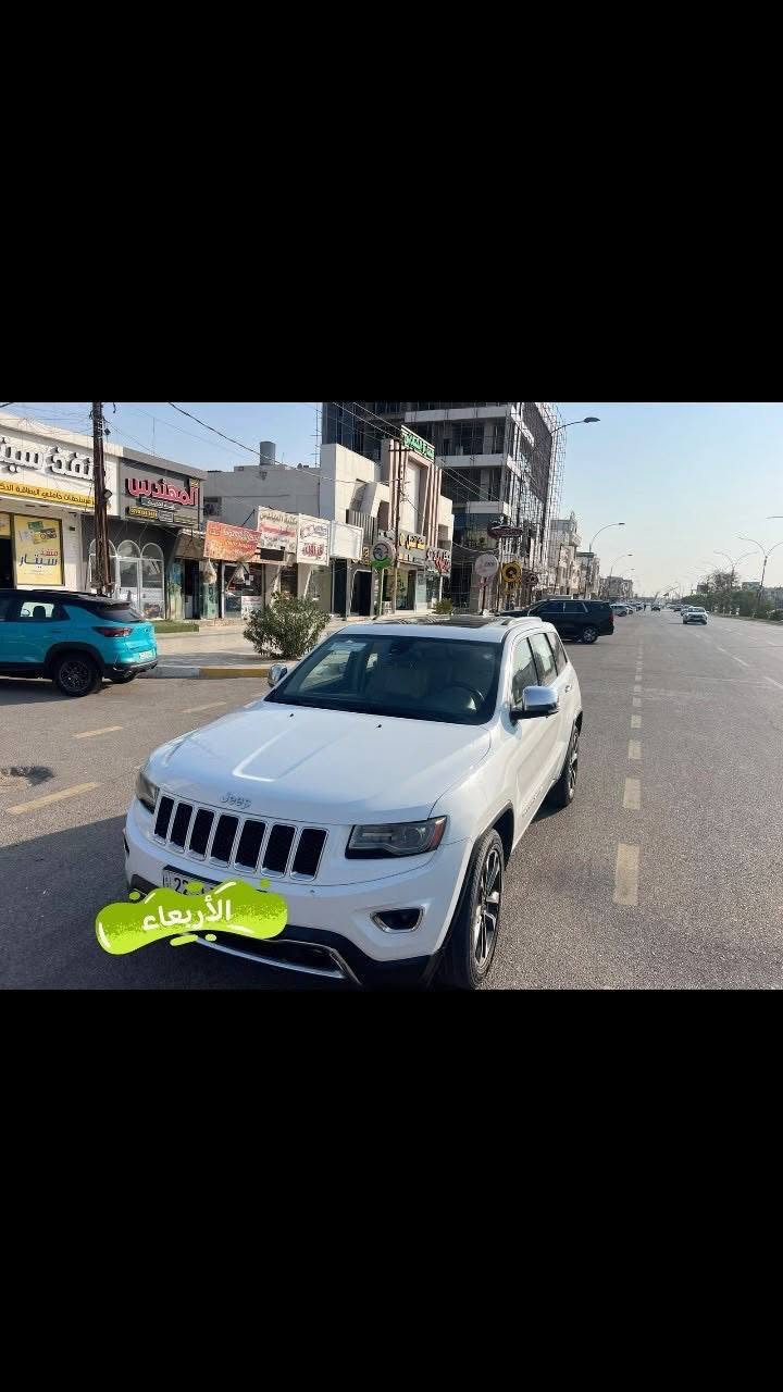 جيب لاريدو موديل 2014 سياره كلين مابيها ائي شيء سياره بانو راما فول مفوله كير محرك كله بل شرط بطاقه بانزيين تايرات صدر السياره ماشيه 96ميل حقيقي مكان ااسياره رقم االسياره اربيل مكان السياره كركوك حي الواسطي ***********
