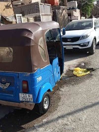 تكتك للبيع موديل 2021 شهر 3 / بيها صبغ شبر بـ(اللغد)رقم بغداد تحويل ثا...