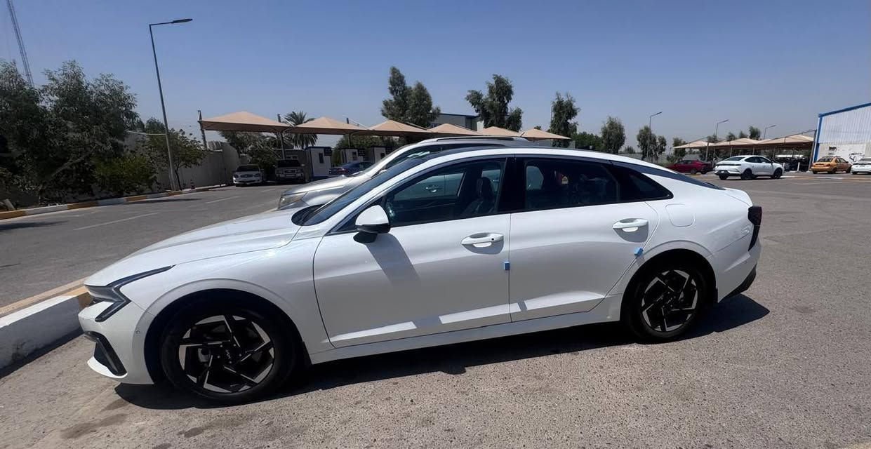 كي فايف موديل ٢٥ بيع او مراوس اخت الزيرو K5 السعر 245 ورقه
موديل 2025

ماشيه 20 الف 

السياره 4 كامرات 

كراسي كهرباء

كرسي خزن 

تدفئه تبريد مقاعد 

جنطه كهرباء 

بانورامه 

محرك 2500 رقم بغداد للاتصال ***********

