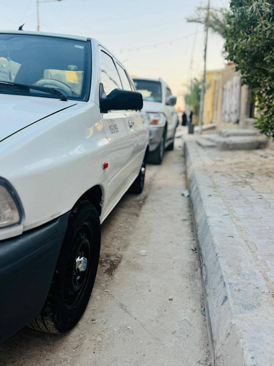 سلام عليكم سايبا للبيع مديل 2020 ما بيه قطرة خياس سياره جاهزه سنويه منتهيه صارله 5اشهر تحويل ثاني يوم 
سنتر لوك لايت زنون جرس باب تبريد تئدفه كهربائيات كله شغاله رقم نكليزي سعر 50 عنون البصره  ‏‪***********‬‏
