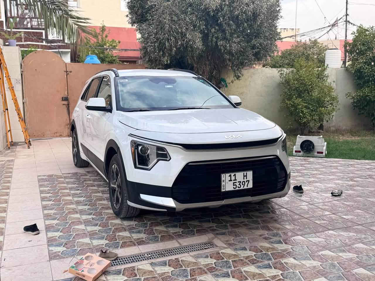 السلام عليكم كيه نيرو 2024 بدون صبغ بدون تبديل فقط الدعاميه الصور موجوده مال الحادث كير محرك تخم تاير صدر جديد  محرك 1600 هايبرد  السعر 145  مجال بصيط  ( ***********)
