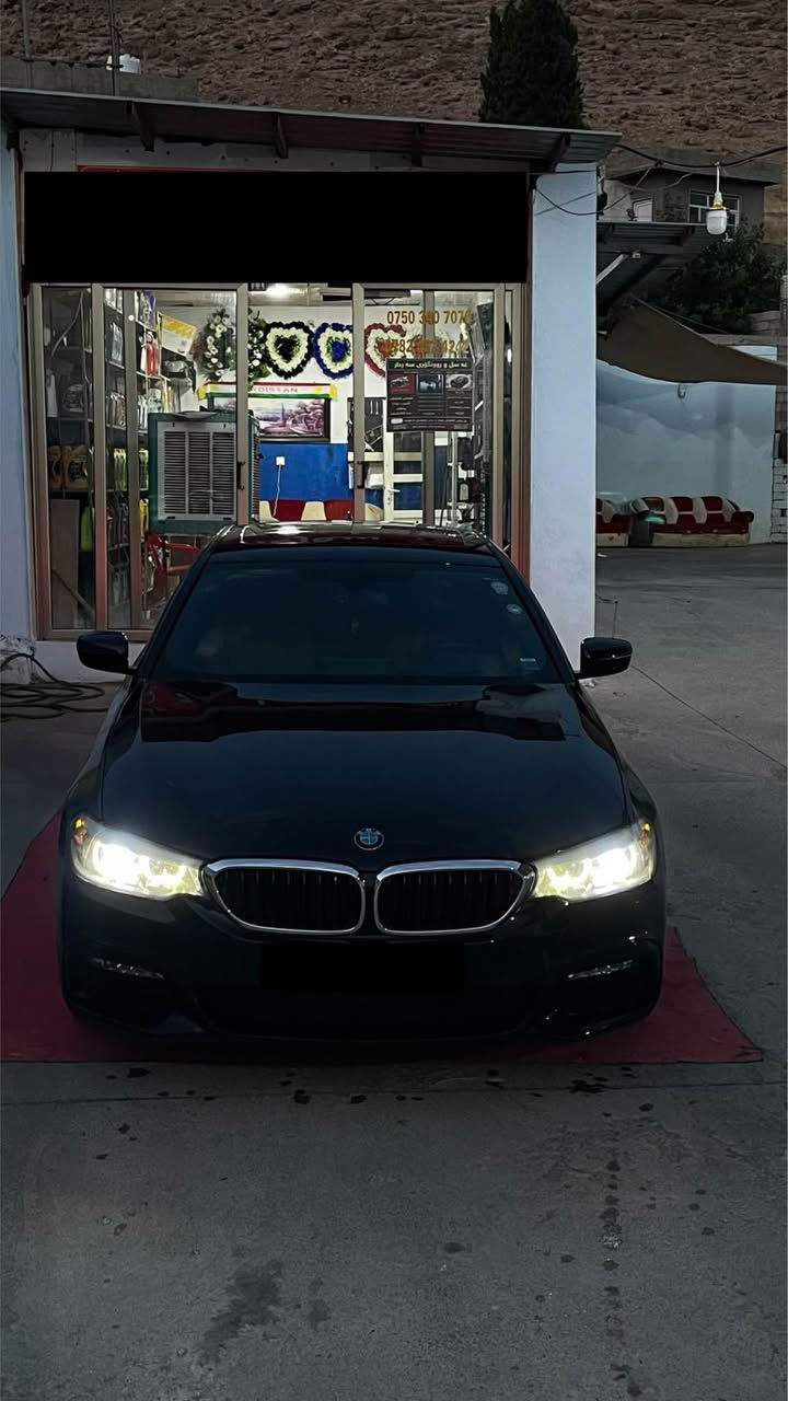 فرۆشتن
سلام علیکم 
BMW 530i M PACKAGE 2018
مۆدیل 2018 ئۆتۆمبێلەکە M پاکێجی بیلادە 
🛑تەنها فرۆشتن 
مواصفات
داتاشۆ-سلایت-ناو قەیسی-XDRIVE-گوشن 700-کوشن هیتەر-کوشن خەزن-کوشن کارەبای-سوکان هیتەر-کامێرای دواوە-راگرتنی نشێو-ئاوێنە کارەبای-سیستەمی auto start سوکان M—٣ مۆدی لێخورین sport-comfort-ecopro-eco individual-گێری سەرسوکان-لایتەکانی بیلادە زۆر مواصفاتی تر 
مۆدی ئیکۆ یارمەتدەرێکی باشە بۆ ئیقتصادی کەم بەنزینی-
سێرڤسێکی باشی بۆ کراوە ئەموو شتێکی لەسەر دەقی شەریکە پێشو دواوەی هەموو توند کراوەتەوە 
سەنەوی و هەزەی تازە نوێکراوەتەوە تا سالی ٢٠٣١
ئۆتۆمبێلەکە بێ کێشەیە هەموو شتێکی تەواوە بێ کێشەیە بەناوی خۆمە 
٤ تای تازەی لەسەرە بە 
بەبیلاد M ە ئۆتۆمبێلەکە ناودەرگاو سوکان و دەعامی و هەموو شتێکی م پاکێجە بیلاد

110 هەزار مایل رۆشتووە

ئەم ئۆتۆمبێلە بە کلین تایتل داخیل بووە رەقەم شەنسی نادات
واتە بەبێ دەعمە
٢ چاملغی کلێری ئەمریکای لێ دەرچووە بەبی ناوگرتن و معجون و برانەوە بە شەرت
٢ دەرگاش لێرە لەسەر لێخشان بۆیاغ کراوەتەوە بەشەرت بەبی ناوگەرتن
پەراشوتی شانەکانی بە بیلات bmw داندراوەتەوە واتە مۆقەت نیە بیلادە
باقی هەموو پەراشوتەکان بەشەرت نەتەقیون
واتە چاملغی پێشەوەی لای سەکن کلێرە لەگەل چاملغی پشتەوەی سەکن کلێرە دەرگای سەکن و دوای سەکن لێرە بۆیاغ کراوەتەوە 
سیرڤیسی کاملی بۆکراوە رونی ئەکسل مەکینە تایە هەموو شتێکی تازە گۆراوە

نرخی ٢١٤ وەرەقەیە 
***********

سيارة BMW 530i M PACKAGE 2018
الموديل 2018 السيارة M باكيج بيلاد
🛑فقط بیع 
المواصفات:
 • داتاشو - سلایت - کشنات قياسي -XDRIVE- کشنات 700 - کشنات هيتەر - کشن خزن - کشن كهربائي - سكان هيتەر - كاميرا خلفية - رادار أمامي - مرايا كهربائية - نظام auto start - سكان M - 3 موديات قيادة sport-comfort-ecopro-eco individual - جير سرسكان - إضاءات بيلاد - والعديد من المواصفات الأخرى
مودي الايكو يعتبر مساعد جيد للاقتصاد في استهلاك البنزين
صيانة جيدة تمت للسيارة وكل شيء فيها أصلي وتم تفحص الأمام والخلف بشكل شامل
التأمين والملف مطلعين ومجددين حتى سنة 2031
السيارة بدون مشاكل، كل شيء كامل، بدون مشاكل، باسمي
٤ إطارات جديدة عليها
السيارة بيلاد M، الداخلية والسكان والدعامية وكل شيء M باكيج
110 ألف ميل مشية
هذه السيارة داخلة بـ clean title، رقم شاسيه لا يعطى
أي بدون دعامة
٢ فلنغ كلير أمريكي طالعة منها بدون تسجيل ومعجون وبراندة بشرط
٢ باب هنا فيها تم طلاؤها بالرش بشرط بدون تسجيل
الباراشوتات الجانبية تم تبديلها ببيلاد bmw، أي ليست مؤقتة بيلاد
باقي الباراشوتات بشرط أصلية
أي فلنغ الأمامي جهة الساكن كلير مع فلنغ الخلفي جهة الساكن كلير، باب الساكن والخلفي الساكن هنا تم طلاؤهم بالرش
کامل سیرفیس 
السعر٢١٤ ورقة
*********** أربيل, العراق

نص مكتوب في الصور:
- ***********
- ***********