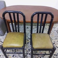 ميز صاج • متر ونص • ٢ كرسي