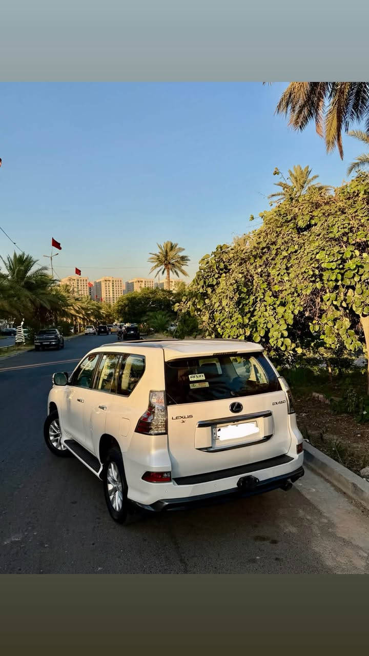 للبيع
لكزس برادو GX460 
موديل 2020 

فول موصفات 1/1  خليجية 
ومعروفه موصفاتها 
رقم بغداد  تحويل ثاني يوم 
سيارة نظيفة كلش وجديدة 
ماشيه 52 الف 
بيها صبغ  بنيد فقط 

رقم صاحب السيارة
***********
***********
متوفر واتساب 
.
