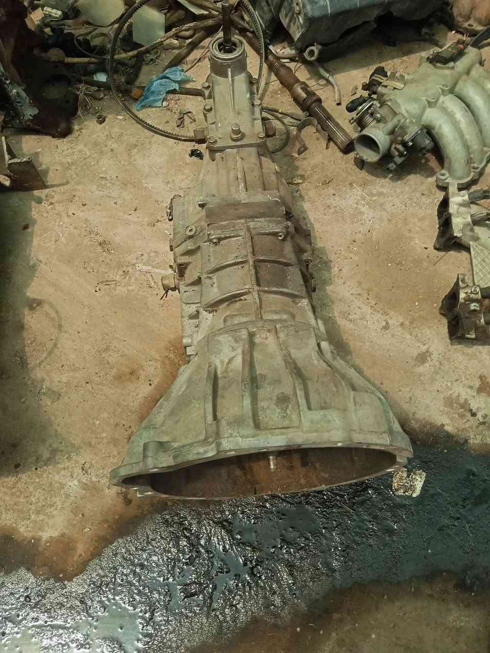 من رخصت لدمن عندي كير عادي 5منر مال ثري واي لبيع حاوية مامشتغل بلعراق جديد لبيع سعر 200وبي مجال حك جية مكاني بغداد ابو غريب ***********

