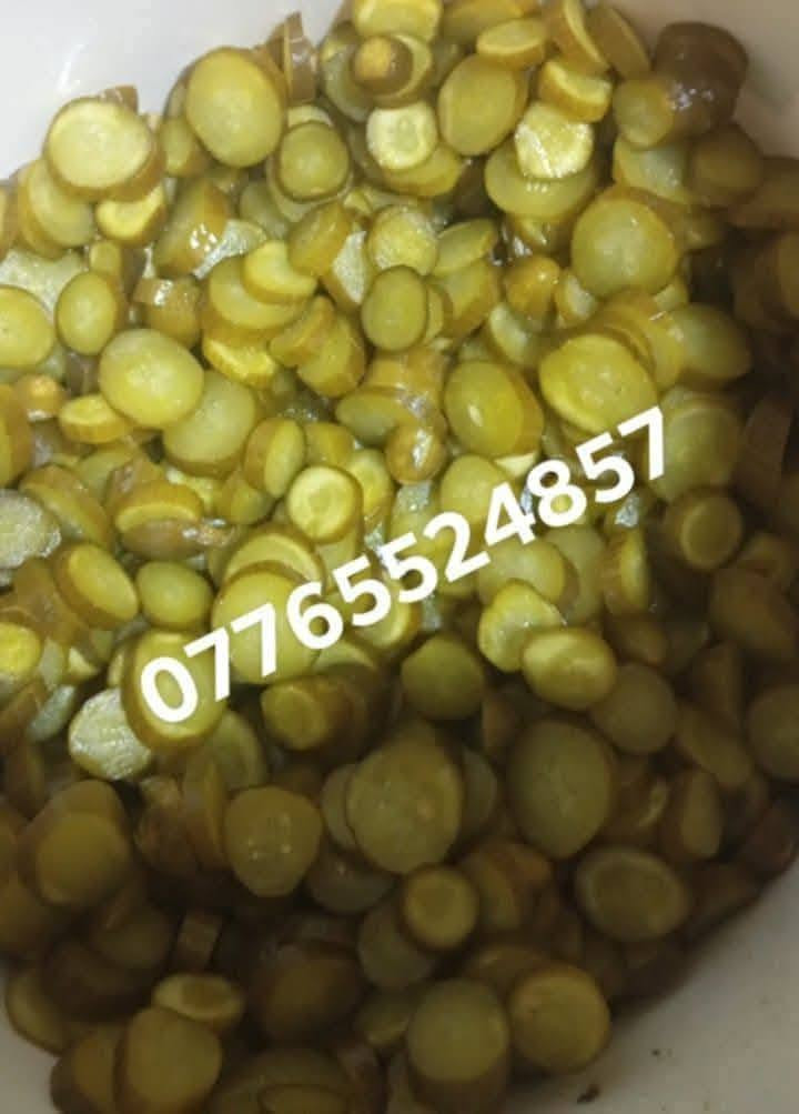 متوفر طرشي بركر
طرشي شراح 
جمله ومفرد
الحجز والاستفسار يرجو.  مراسلتنا. على الرقم *********** توجد خدمه توصيل داخل بغداد فقط

نص مكتوب في الصور:
- ***********
