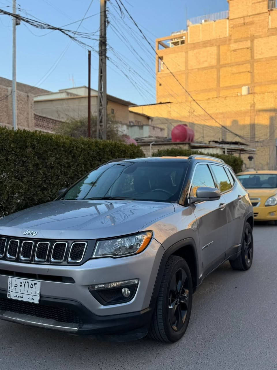 جيب كومباس موديل 18 ليمتد ضرر بسيط فول مواصفات رقم بغداد
سعرها 113 بيها مجال بسيط ***********
