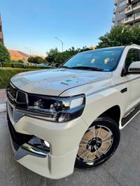 لاندكروز GXR • V6 • ٥٨ الف كم