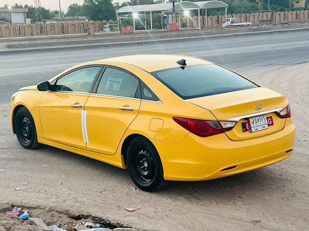 السلام عليكم اخوان للبيع سوناتا مضلع 12امريكي رقم بغداد حادثهة جاملغ وبنيد مكينه 2400 سياره جديده وجاهزة للئخير مابيهة اي نقص مكاني بل حله رايدهة 86شراي يتصل وبخدمته ***********
