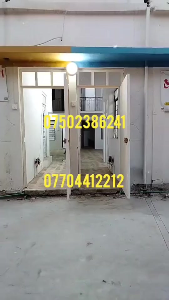 بسم الله الرحمن الرحيم فرصة استثمارية ممتازة في حي الجزائر! 🏠✨ للبيع دارين (بيتِين) في موقع متميز: 📍 الموقع: حي الجزائر - خلف garage الشمال. 📐 المساحة: 87 متر مربع لكل دار. 💰 المردود الاستثماري: كل دار مؤجر حالياً بـ 250 ألف دينار. مجموع الوارد الشهري للدارين: 500,000 دينار. 💵 السعر: 72 مليون (قابل للتفاوض). 📞 للاستفسار والتواصل: *********** *********** يرجى الاتصال على الأرقام المدرجة في الصفحة/المنشور. مع تحيات: مكتب فوزي للعقار 🤝 #ك #ه #ي #ع #ص 
