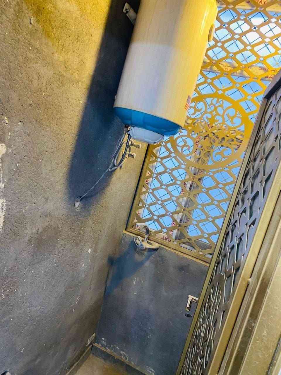 صالحيه شارع العروبه • ١٠٠م • مناسب شركة/صالون