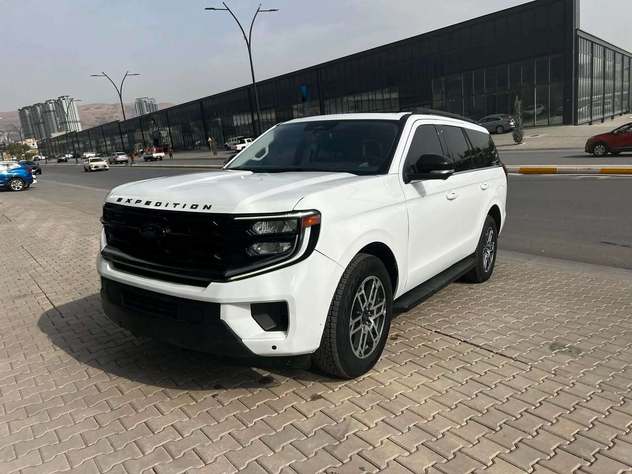 اكسبدیشن • ٢٠٢٥ • ماشي ٨٠٠٠
