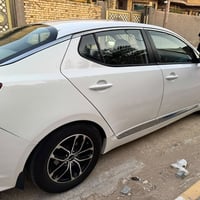 اوبتيما خليجي ٢٠١٣ محرك ٢٠٠٠ رقم بغداد باسمي  ضربه صندوق  وبابين جهه ا...