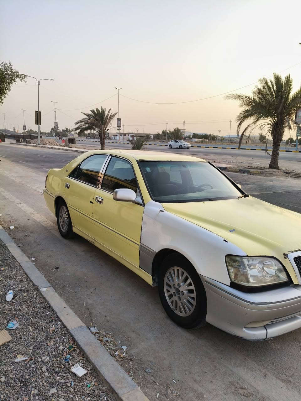 يالله سلام عليكم
ملكه تكسي للبيع 

كصتين 

مكينه 2500 في في تي 

كير ابو الحيه رياضي 

رقم بغداد الاماني كبل وكاله من راعيهاا مباشر 

ستيرن كهربائي 

مري شفط 

دكمتين 

فتحه سلايت 

4 كشنات كهربائي 

تخم تاير 

حداديه 80 بل 100

المكان نجف 

سعر 43 وبيها مجال 

***********
