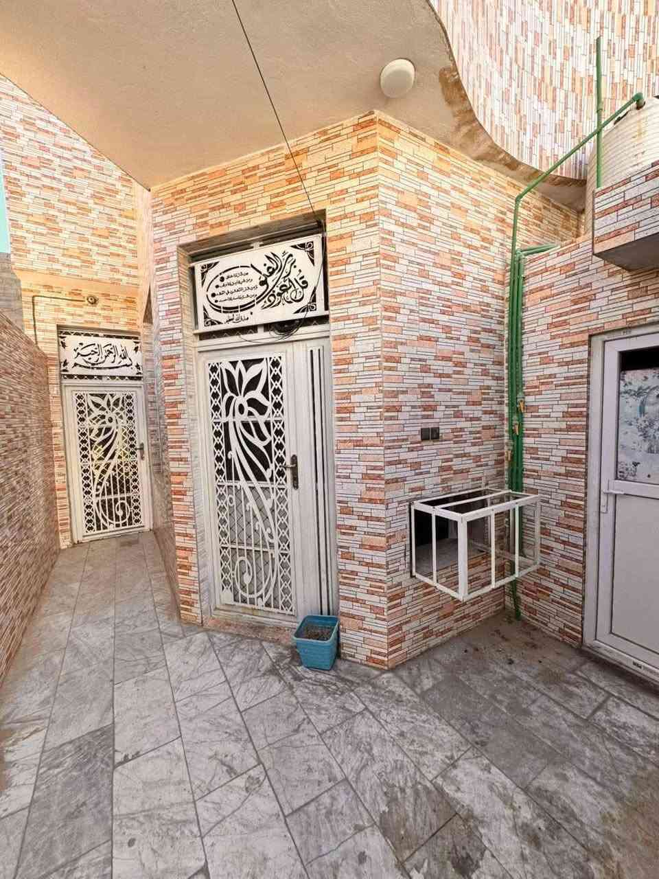 حي السلام • ١٠٠م • غرفة وصالة