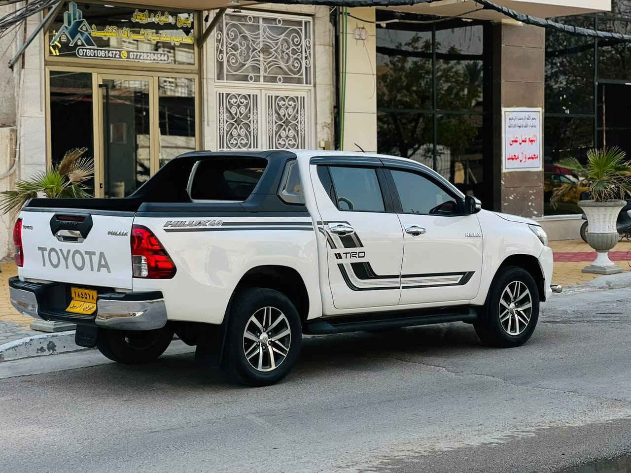 للبيع فقط
تيوتا هايلوكس مديل 2017  كفاله عامه من الضربه والصبغ والتبديل السعر 177وبيهه مجال للستفسار اتصل***********رقم اربيل تحويل وكاله مضمون مواصفات مكينه وكير مكفولات مكينه كاز كير عادي تحكم ستيرن شاشه دشبول كامره خلفيه مثبت سرعه مانع نزلاق حساسات مري كهربائي تبريد ثلج تخم تاير حداديه جديده سياره جديده وجاهزه واي نقص مابيهه المكان كربلاء
