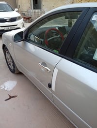 سوناتا • ٢٠١١ • بنزين