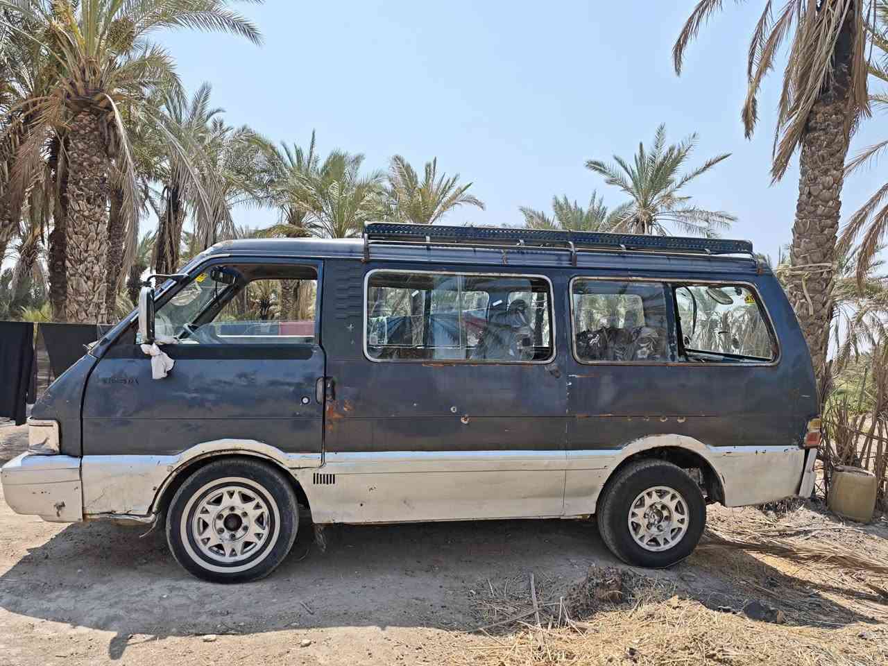 السلام عليكم كيا بستا موديل 94 محرك كير اكسل مكفولات شواصي بلادية السعر 17 وبيها مجال مكان السماوة 
 ***********
