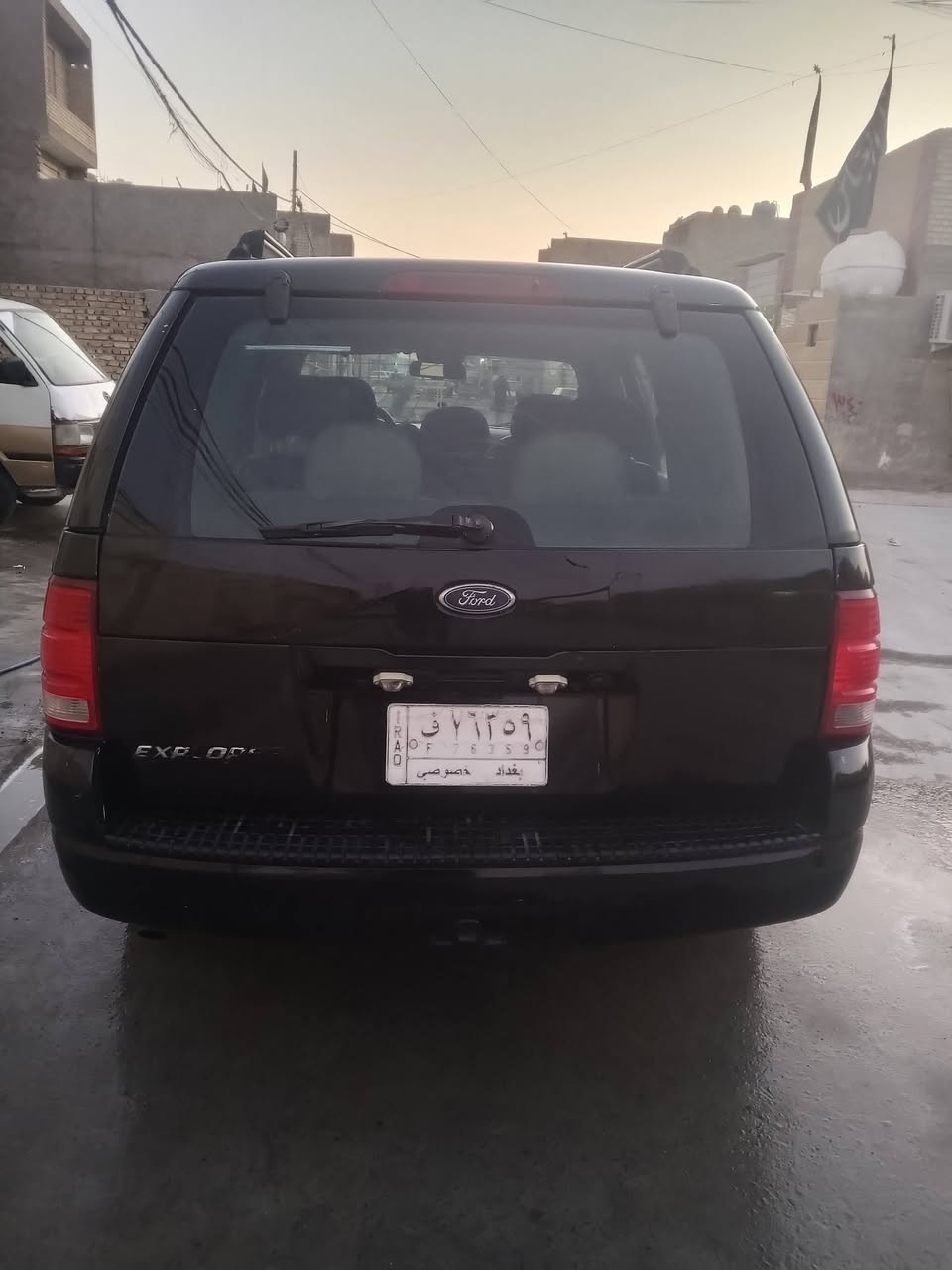 سلام عليكم فورت اكسبلور موديل 2004 مكينه كير اكسل بلادي جديد تخم تاير جديد حداديه جديد رقم بغداد تحويل ثاني يوم سياره كله بلاديه بس بيه ضربه باب الصدر وره باب وراه معمرمه مصبوغه وباقي كله مكفول سعر 60وبيه مجال رقم تلفون***********
