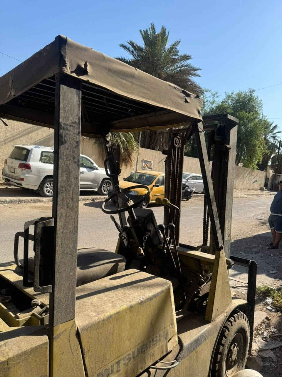 كل الهلا
رافعه مسيوبوشي ديزل 🚨
الحموله 2 طن 🚦
نضام الكير عادي 
الرافعه متروكه فتره وعارضينها بسعر مناسب جداا 
اذا تعجبك ما نختلف بل سعر وتدلل 
للتواصل واتسب *********** 🥰
