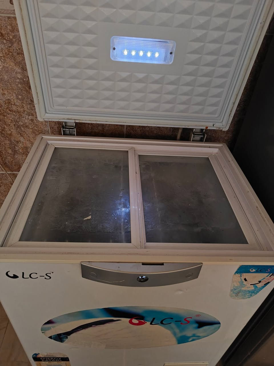 للبيع بدون عطل بدون تصليح
على بلادي بعدها 
110
عنوان اربيل طريق كسنزان
***********

