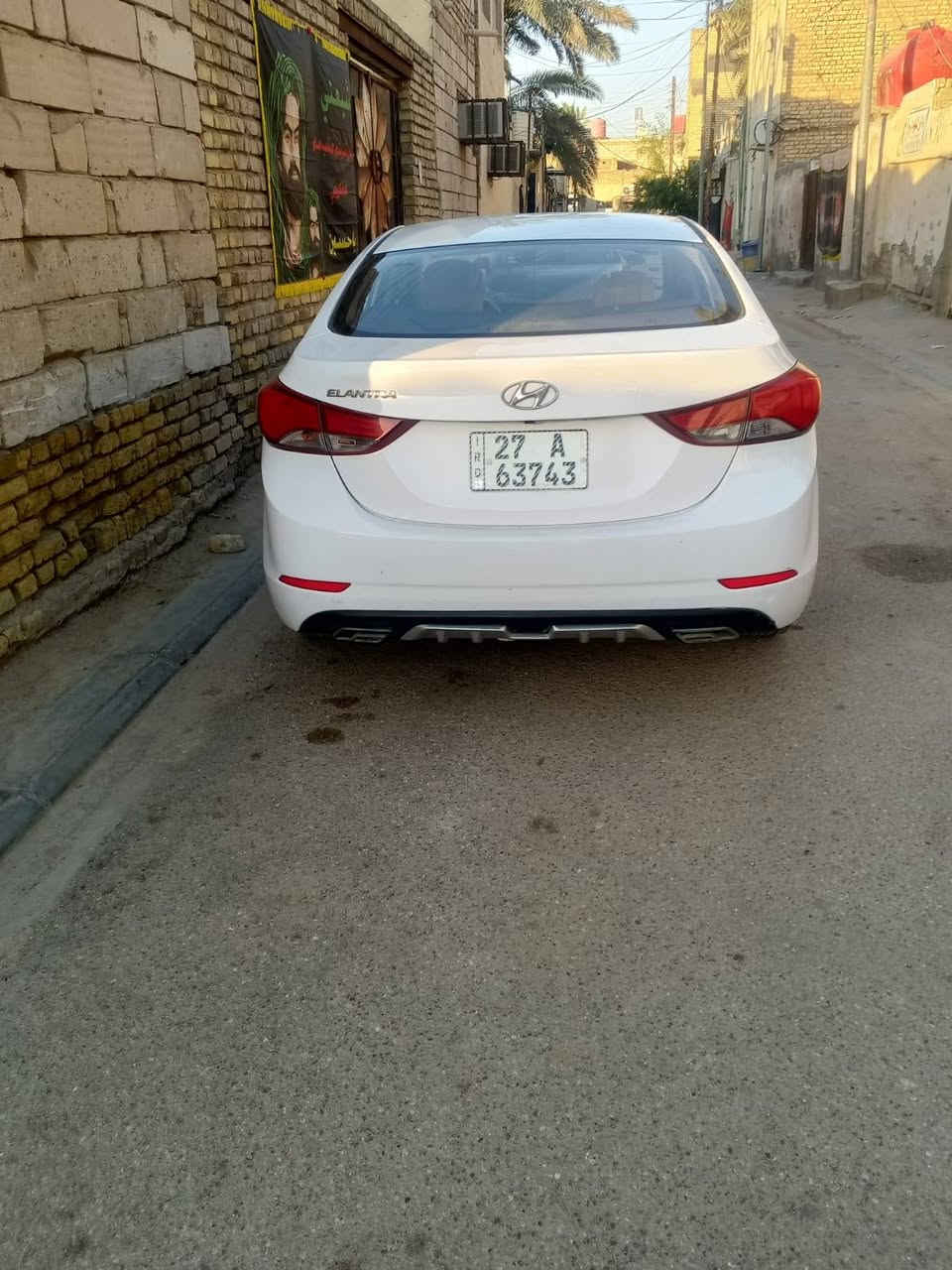 السلام عليكم انترا 16 للبيع خليجيه سياره بسمي كير مكينه كفاله وفحص كدامك سعرها 115 وبيها مجال *********** وشكرا
