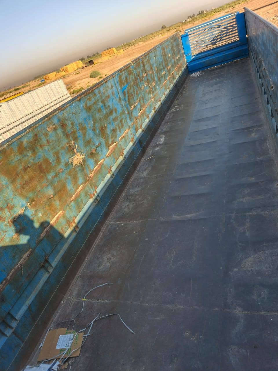 سلام عليكم عربانه للبيع جاهزه من كلشي كبل للشغل طول 12 ونص شاصي 14 مكفول دناكير 14 تايرات فوك النص عمر جدد كلش كبل للشغل السعر 130 وبيه مجال للاستفسار ***********

