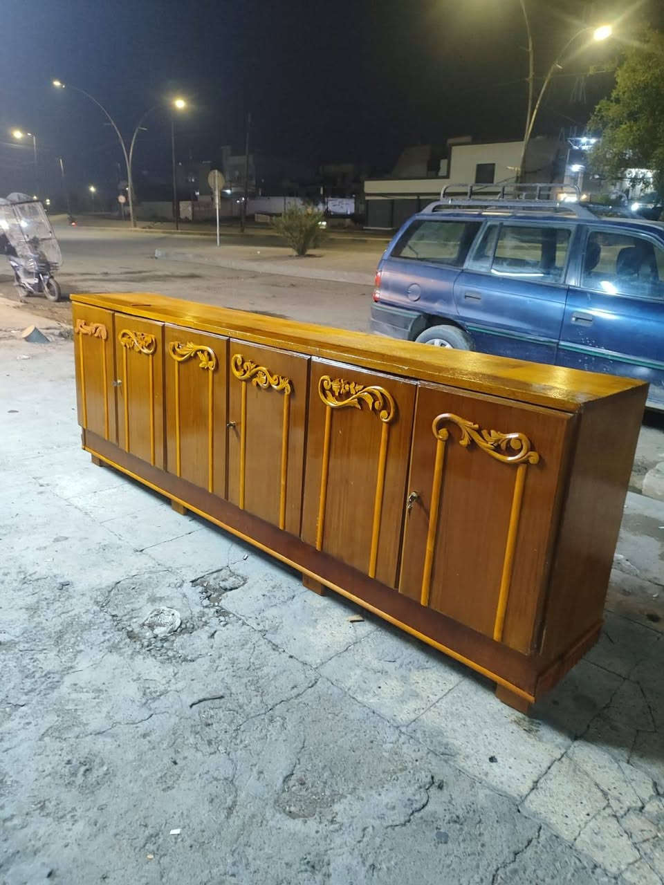 قرب نفق الصحة • مجاور قلعة مول • بوفيه