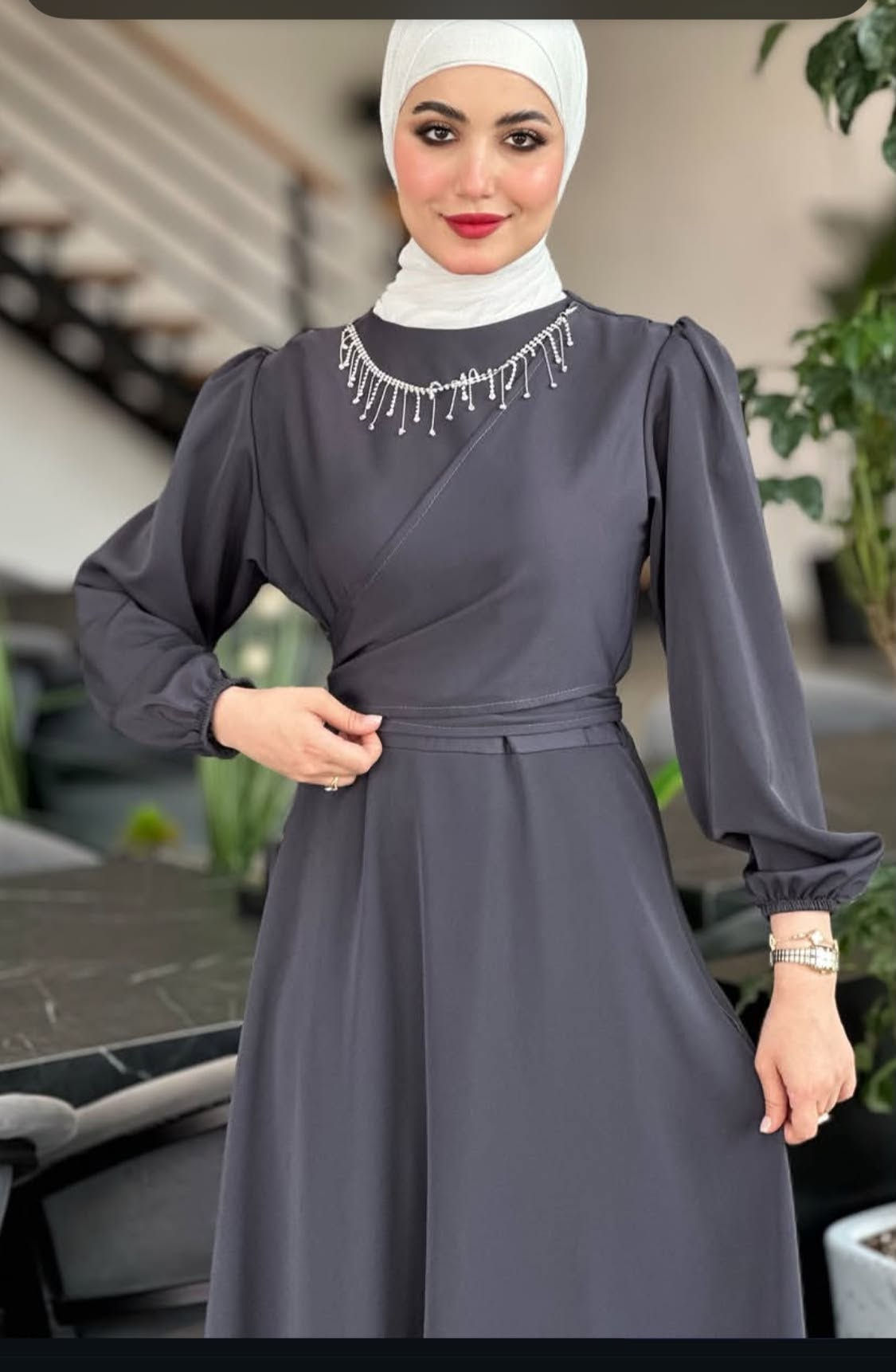 شلعة الكميه تقريبا 100 قطعه القطعه 10 الاف بعدهم بل جيس وتصويري الخاص هذا القياسات كاملة للتواصل خاص او ***********

نص مكتوب في الصور:
- 10 آلاف دينار
- 10 الاف دينار
- 10 الاف فقط قطع اخيره