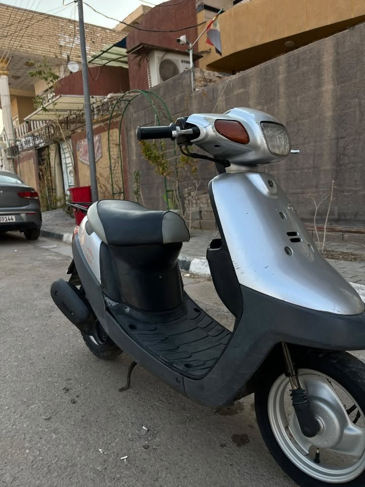 دراجه بطه مديل ٢٠٠٣ دراجه نضيفه وحلو برغي ما مفتوح بيه تعال افحص وشوف  السعر ٦٢٥ وبيه مجال قليل مكاني كربلاء حي الوفاء 
***********

