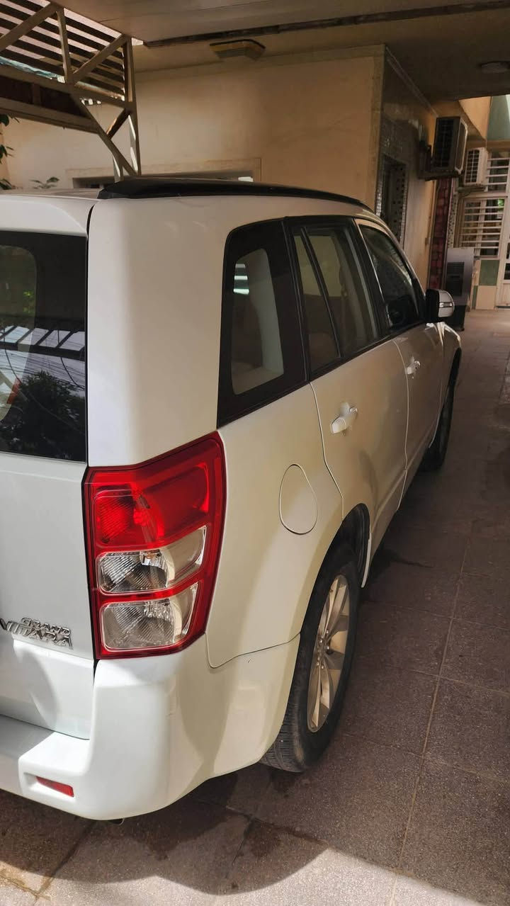 للبيع سازوكي كراند فيتارا 2014
دفع رباعي 4×4
بصمة بابين وتشغيل
ماشية 64
مصبوغة حزام ومبدل بنيد
السعر 85 وبيهة مجال
*********** مكاني بغداد
