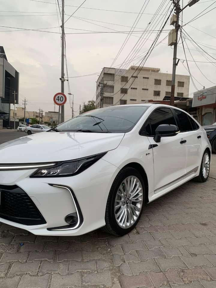 كورولا هايبرد • ٢٠٢٥ • ٤٠٠٠ كم