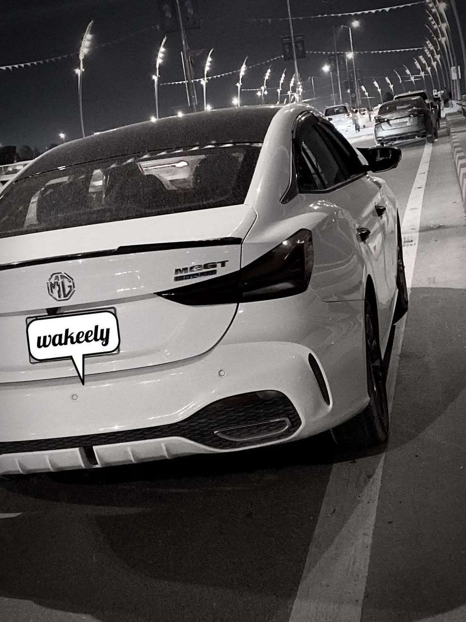 السلام عليكم
Mg gt موديل 2025 
السيارة فول مواصفات 
السيارة رقم اربيل بأسمي مو اسم شركة 
ماشية 30 الف وقابل للزيادة 
السيارة فتحة 
كاميرات محيطية 
هاند بريك بصمة 
اوتو هولد بصمة 
شاشة تكدر تشغل عليها يوتيوب وويز مفعلة 
بصمة دخول ذكي + تشغيل بصمة 
مري شفط 
بلوتوث وaux 
تحكم ستيرن 
تبريد قطعتين 
السعر 120 وبيها مجال 
للاستفسار الاتصال ***********
