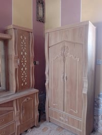 غرفة نوم • خشاب مستعمل • فيه مجال