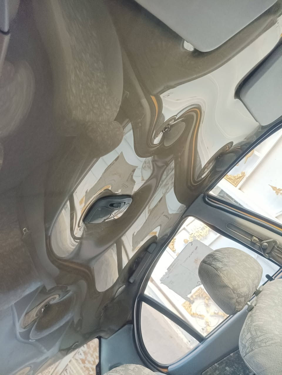 السلام عليكم من رخصت مدير الاكروب
طيبه 2016 مكينه وكير وشواصي وتبريد وحداديه وتخم تاير 
خط ابيض وباتري جديد كل المذكور بل منشور مكفول 
مابيه تبديل ملاحضه بيه صبغ خشم البنيد ودواير خلفيه مال خياس مصلحه رقم انكليزي هيئه مصفره 
بيه غرامه مليون دينار عراقي ينزل من سعره 
السعر المطلوب 34 
***********
بغداد حي الامين الثانيه

