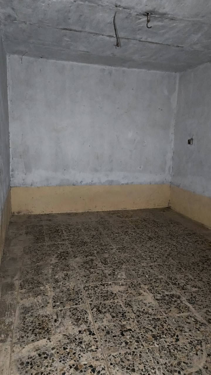 غرفتين • نضيف • شارع المعمل