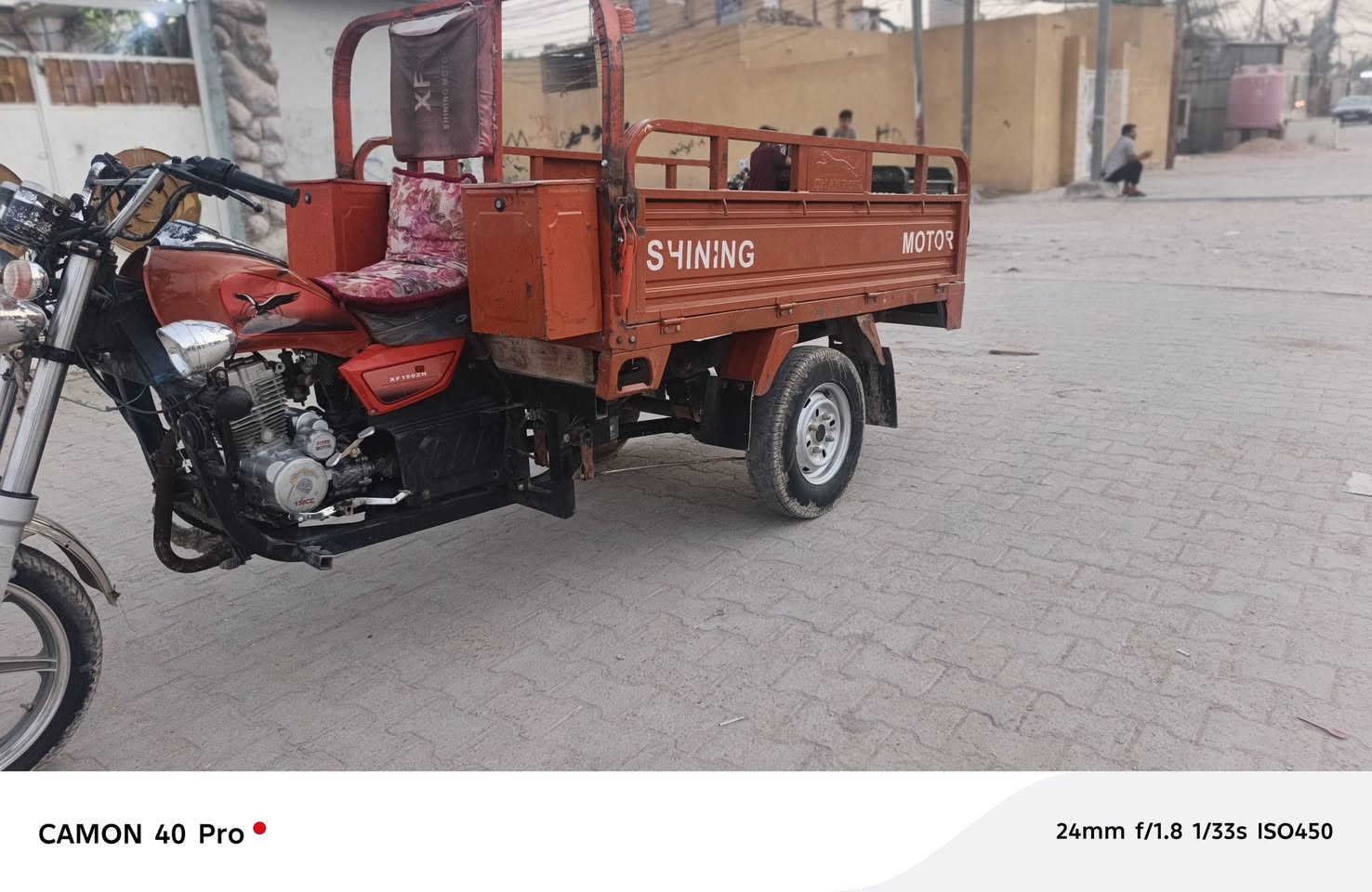 سلام عليكم ستوته البيع موديل 2020اوراق أصولي مكتب حسين هاذا رقم راعيه ***********مكان كربلاء حي الشهداء المواظفين مكلف بنشر

نص مكتوب في الصور:
- CAMON 40 Pro 24mm f/1.8 1/50s ISO575
- CAMON 40 Pro 24mm f/1.8 1/33s ISO600
- CAMON 40 Pro
- 24mm f/1.8 1/33s ISO650
- CAMON 40 Pro 24mm f/1.8 1/33s ISO300
- CAMON 40 Pro 24mm f/1.8 1/33s ISO450
- CAMON 40 Pro 24mm f/1.8 1/33s ISO350
- 24mm f/1.8 1/33s ISO350